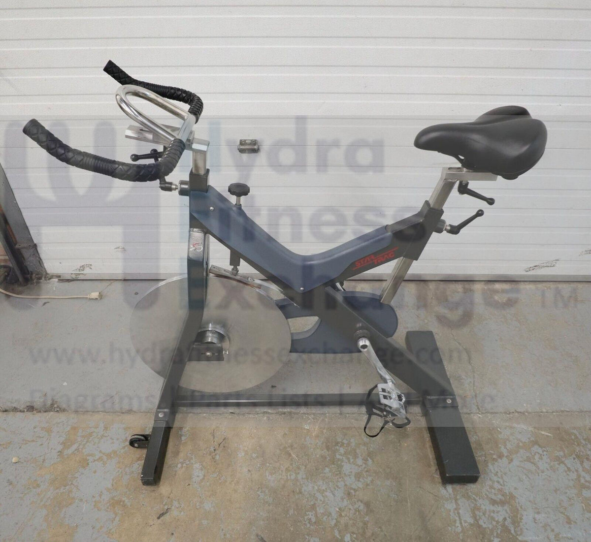 Star Trac V Bike Upright Stationary Bike Indoor Cycle Star Trac V Bike Upright Stationary Bike Indoor Cycle
