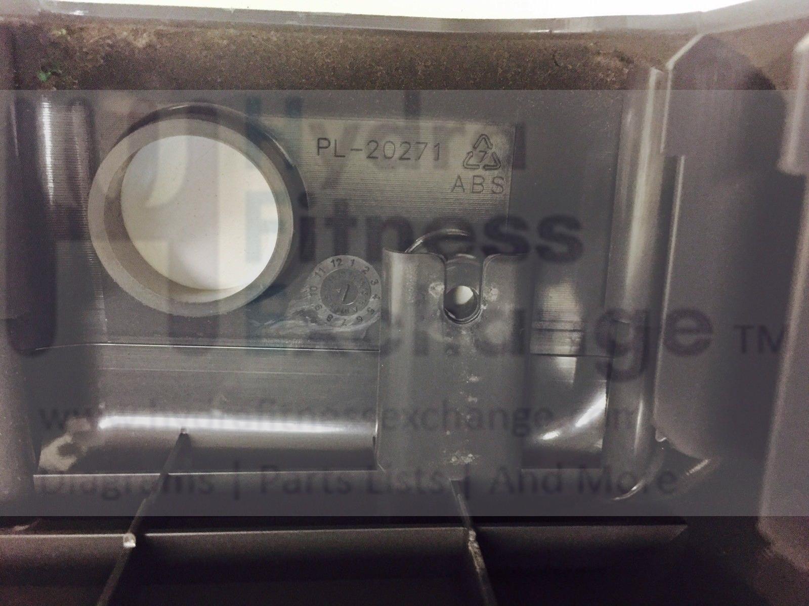 Cybex 750t 751t Treadmill Right Rear Plastic Endcap PL-20272 20271 Upp – hydrafitnessparts