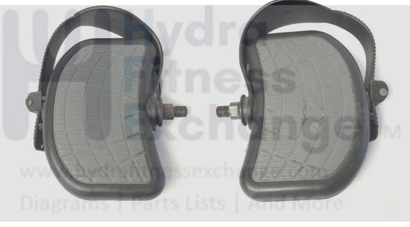 True CS800 LC900 Recumbent Bike Left & Right Foot Pedal with Strap 1/2