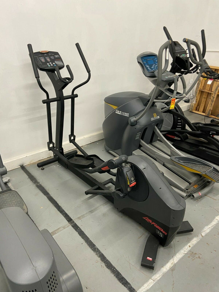 Life Fitness X5 Elliptical Cross Trainer for Home Gym