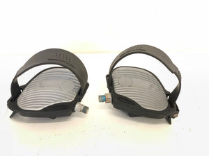 LifeCore lc950ubs Upright Bike Pedal Pair Set 9/16" - fitnesspartsrepair